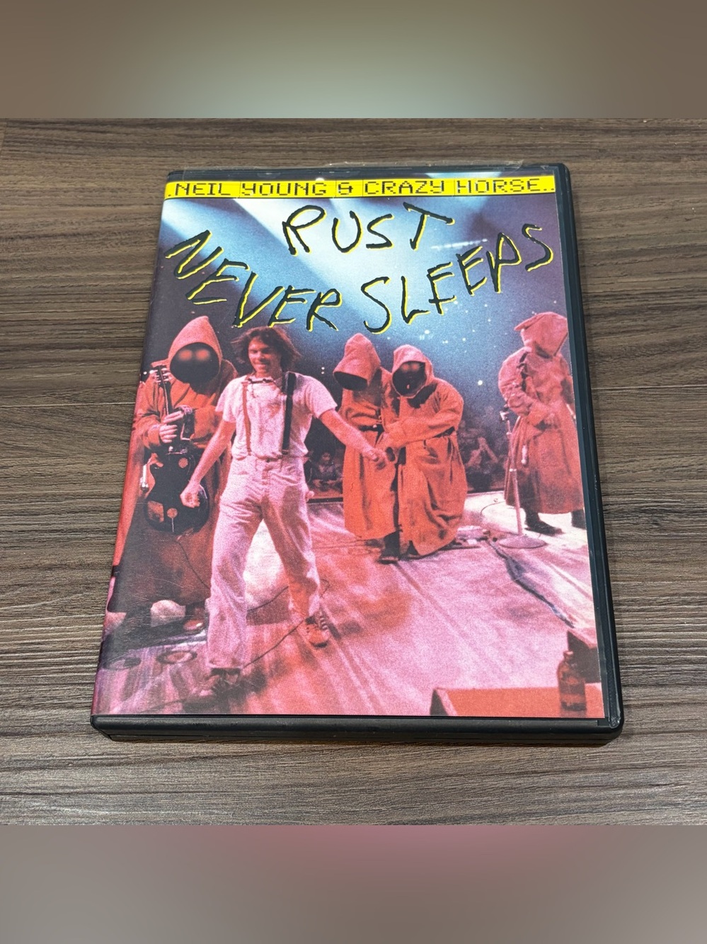 Vintage Neil Young And Crazy Horse  Rust Never Sleeps 1978 Concert Dvd